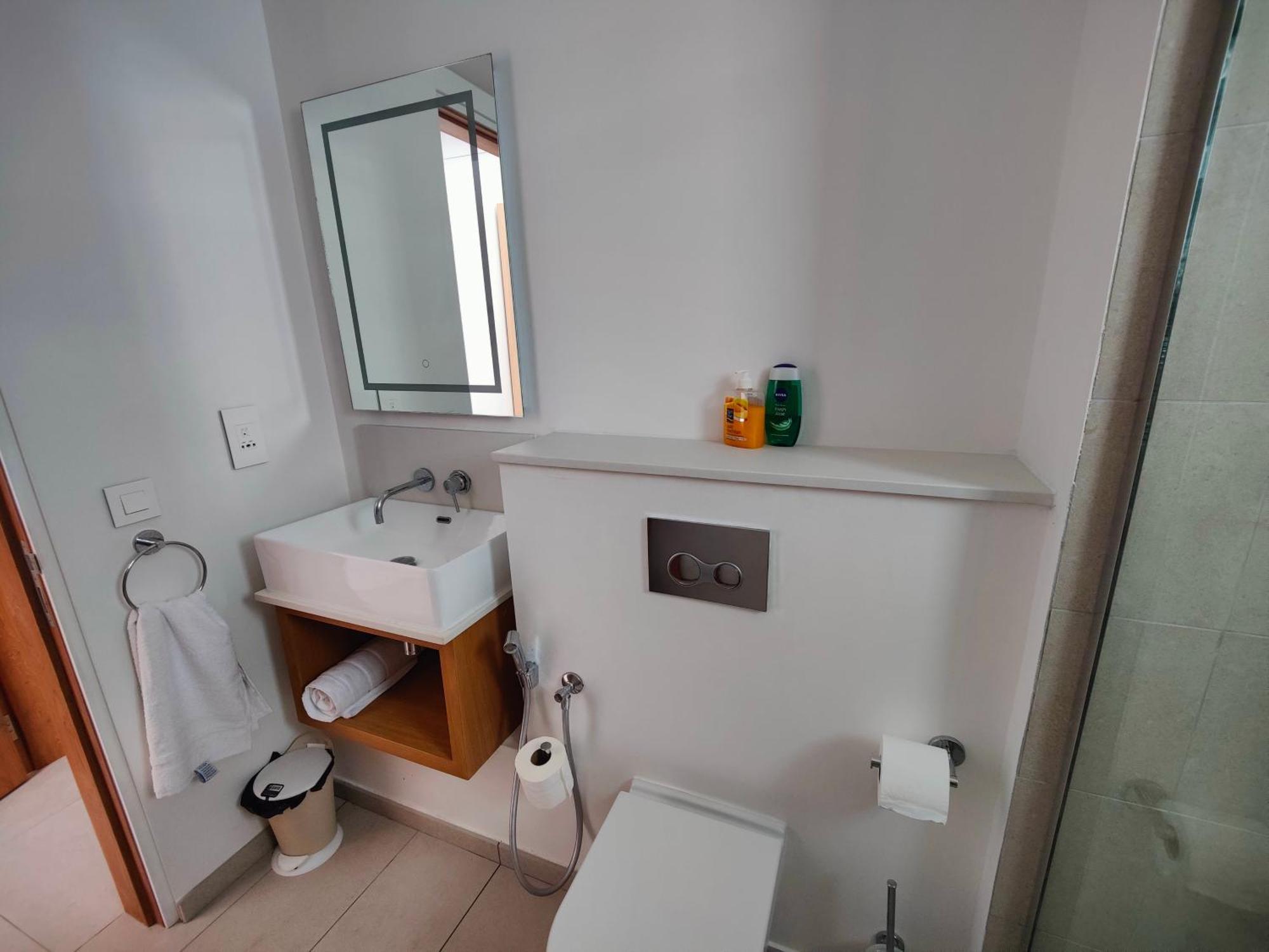 Ocean Point Beach Front Apartment Pointe-aux-Piments Zewnętrze zdjęcie