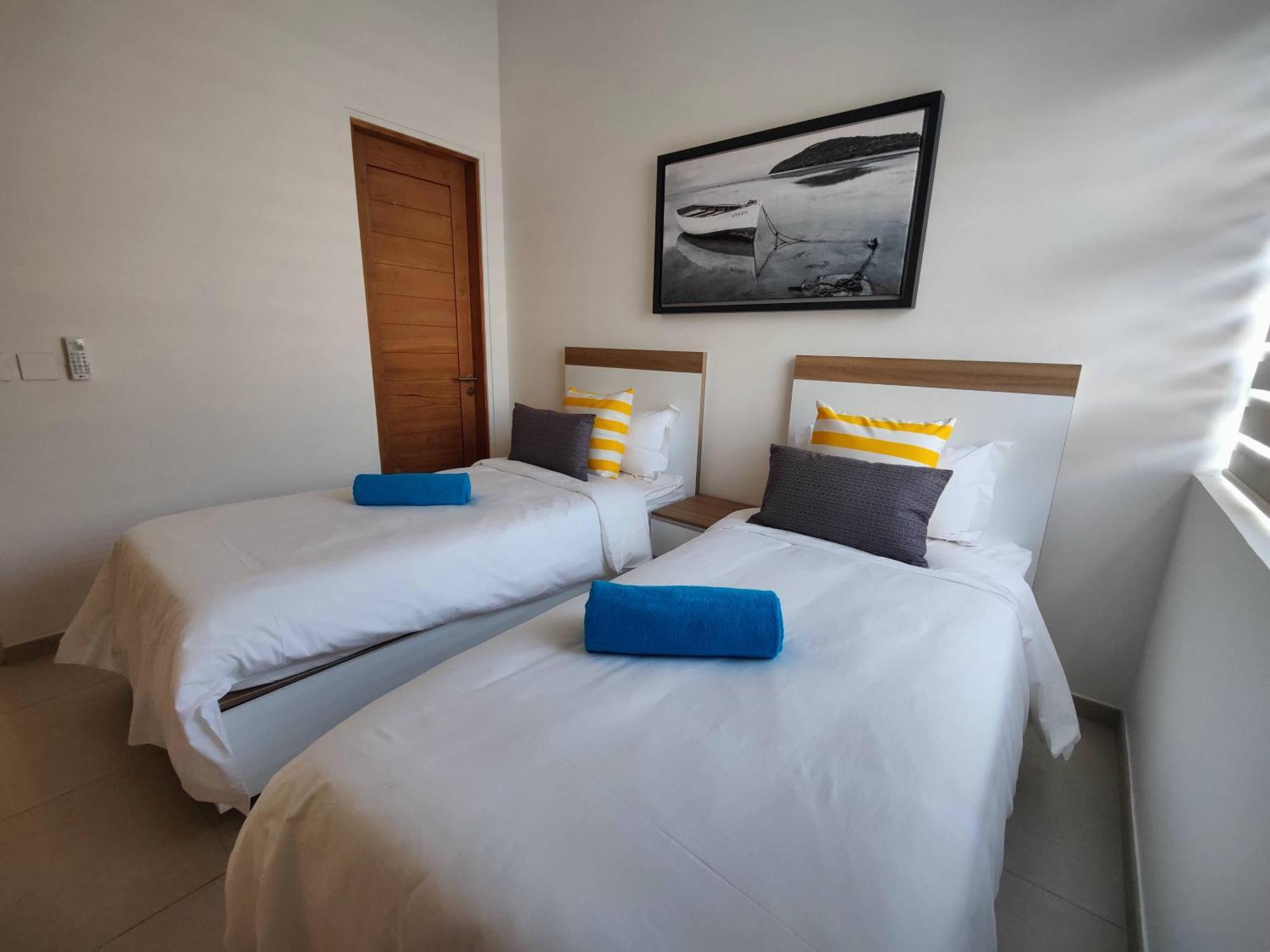 Ocean Point Beach Front Apartment Pointe-aux-Piments Zewnętrze zdjęcie